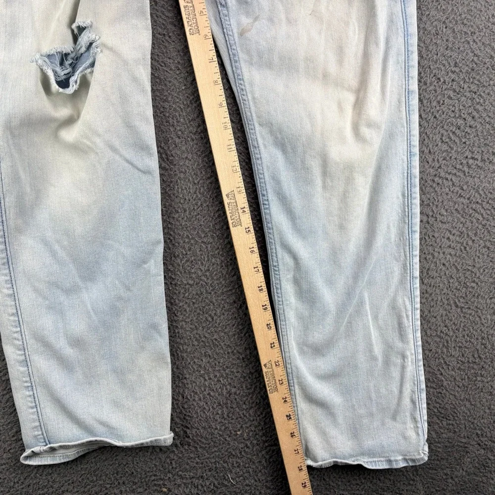 Hollister Athletic Straight Advanced Stretch Light Wash Distressed Jeans‎ 31x32